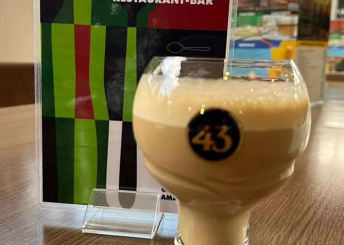 亚马逊纳斯酒店 酒店