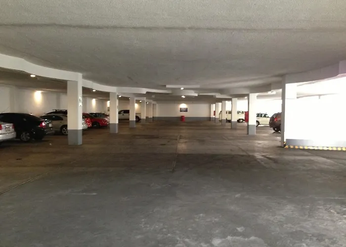 亚马逊纳斯酒店